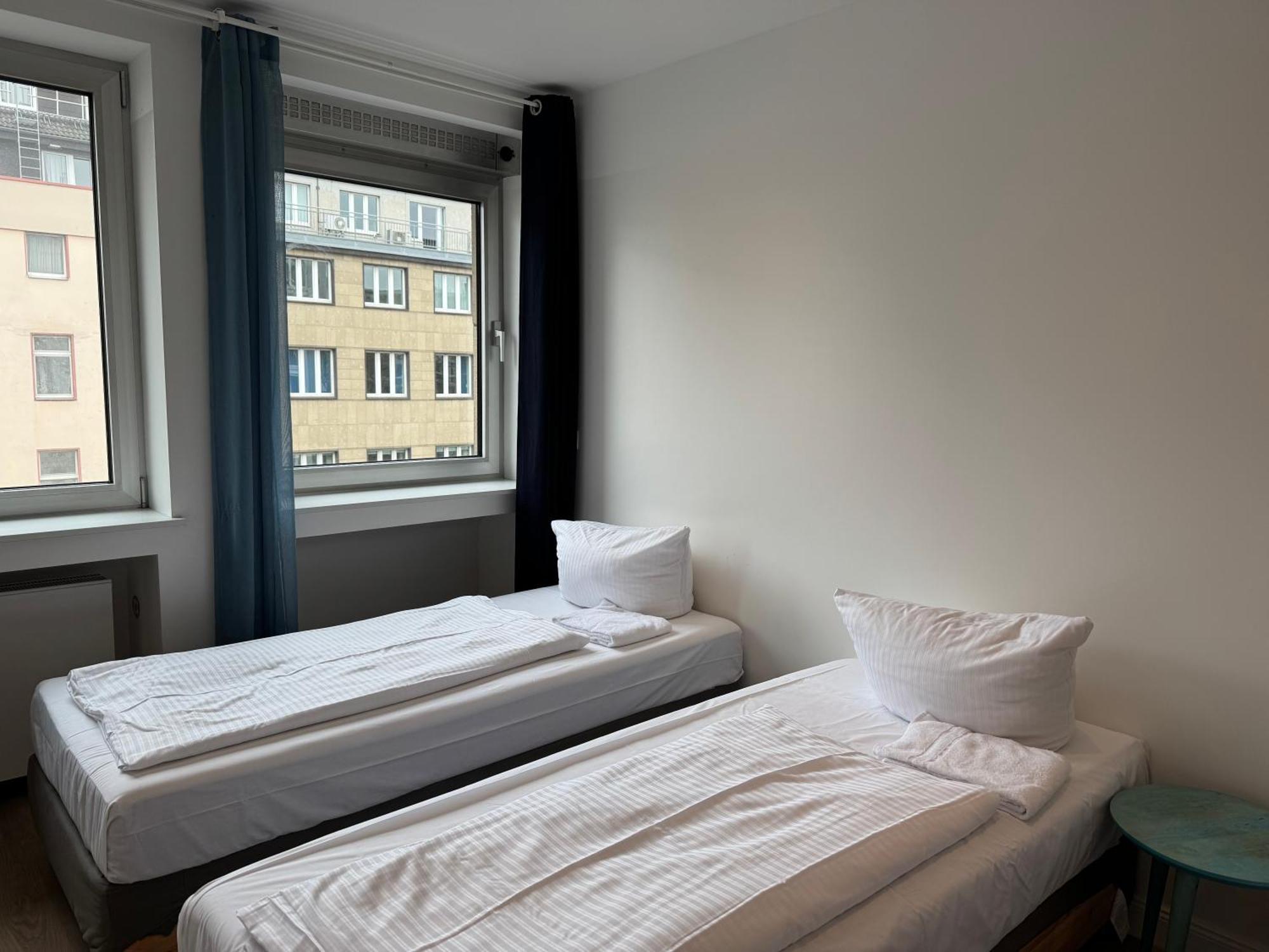 Ferienwohnung Graf-Adolflux Düsseldorf Exterior foto