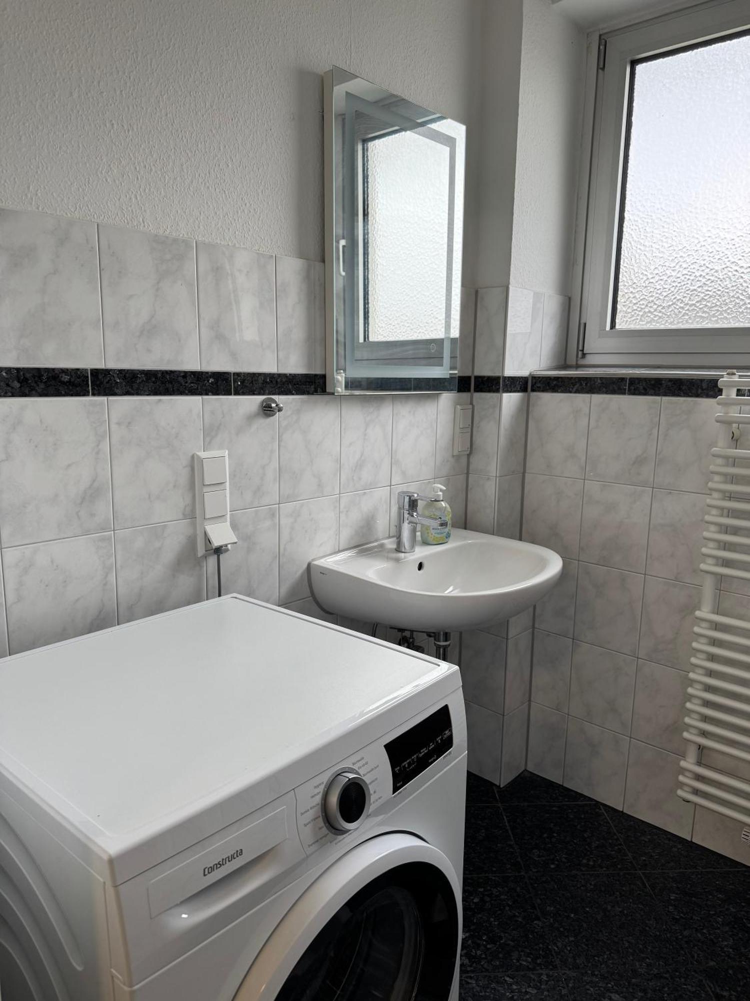 Ferienwohnung Graf-Adolflux Düsseldorf Exterior foto